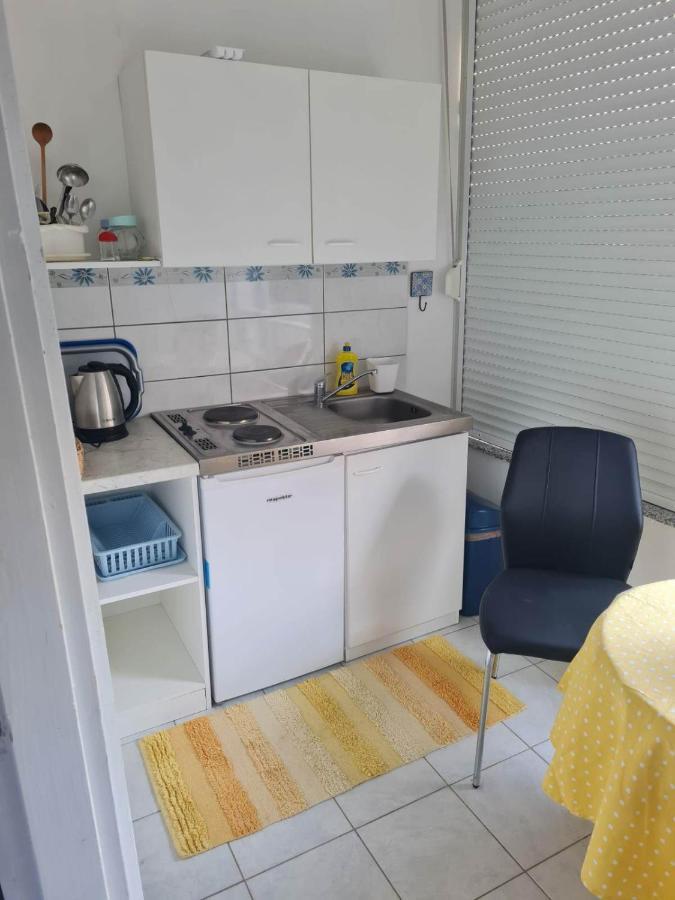 Studio Apartman Marija Petrcane Bagian luar foto